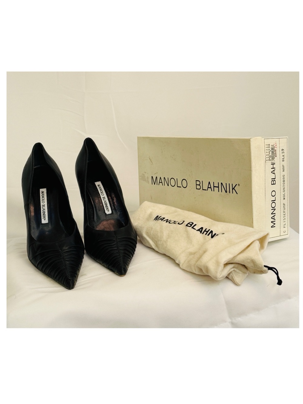 Manolo Blahnik Black Pointed-Toe Pleated Leather Pumps